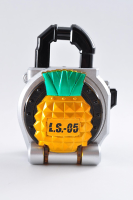 仮面ライダー鎧武 DXロックシードホルダー＆パインロックシード - 3